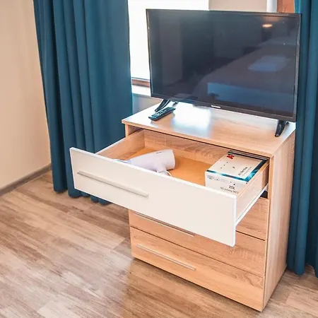 Breeze Atelier Апартаменты *