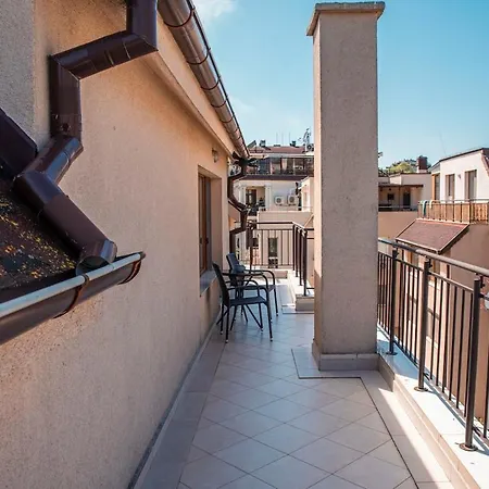 Apartment Breeze Atelier *